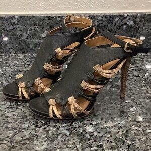 Preowned Coach Jody Cage High Heels Ankle Strap Black Leather Size 7 (Item#S037)